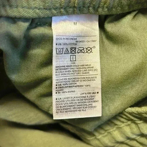 Old Navy Women's Shorts Medium  100% Cotton Summer Vacation Olive Pockets Casual - Picture 9 of 9